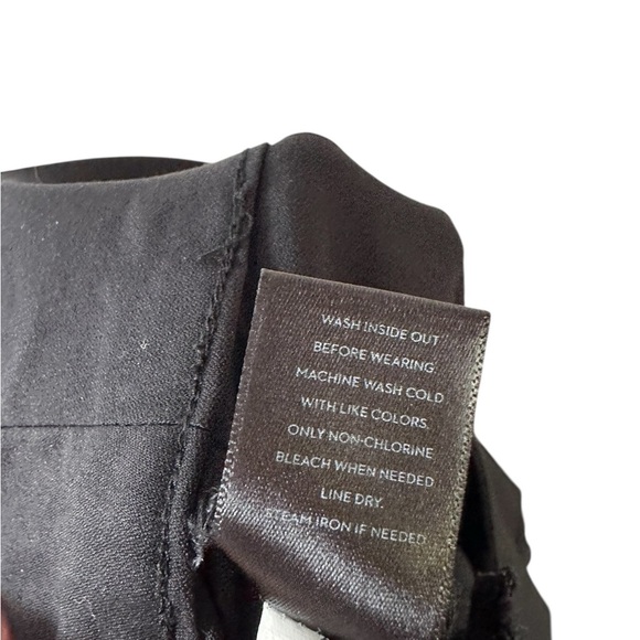 Simply Vera Vera Wang Black Bootcut Dress Pants Size Small Short - Picture 7 of 8